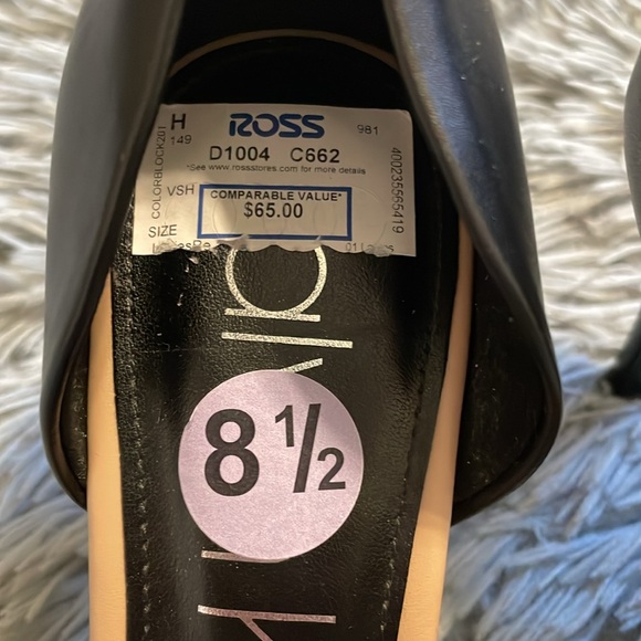 NWOT Calvin Klein Color Block Pumps - 8.5 - Picture 2 of 10